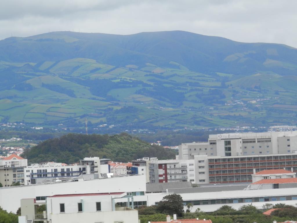 Al - Apartamento Bairros Novos 24 Ponta Delgada Rum bild